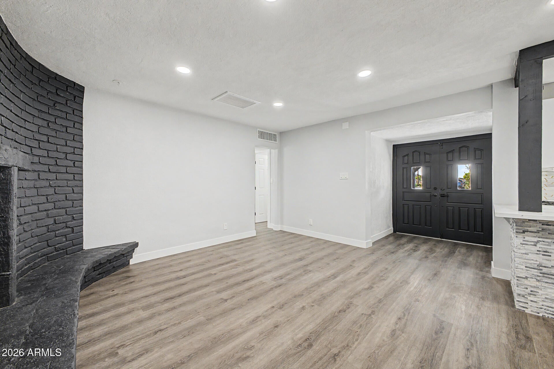 445 N CHERRY --