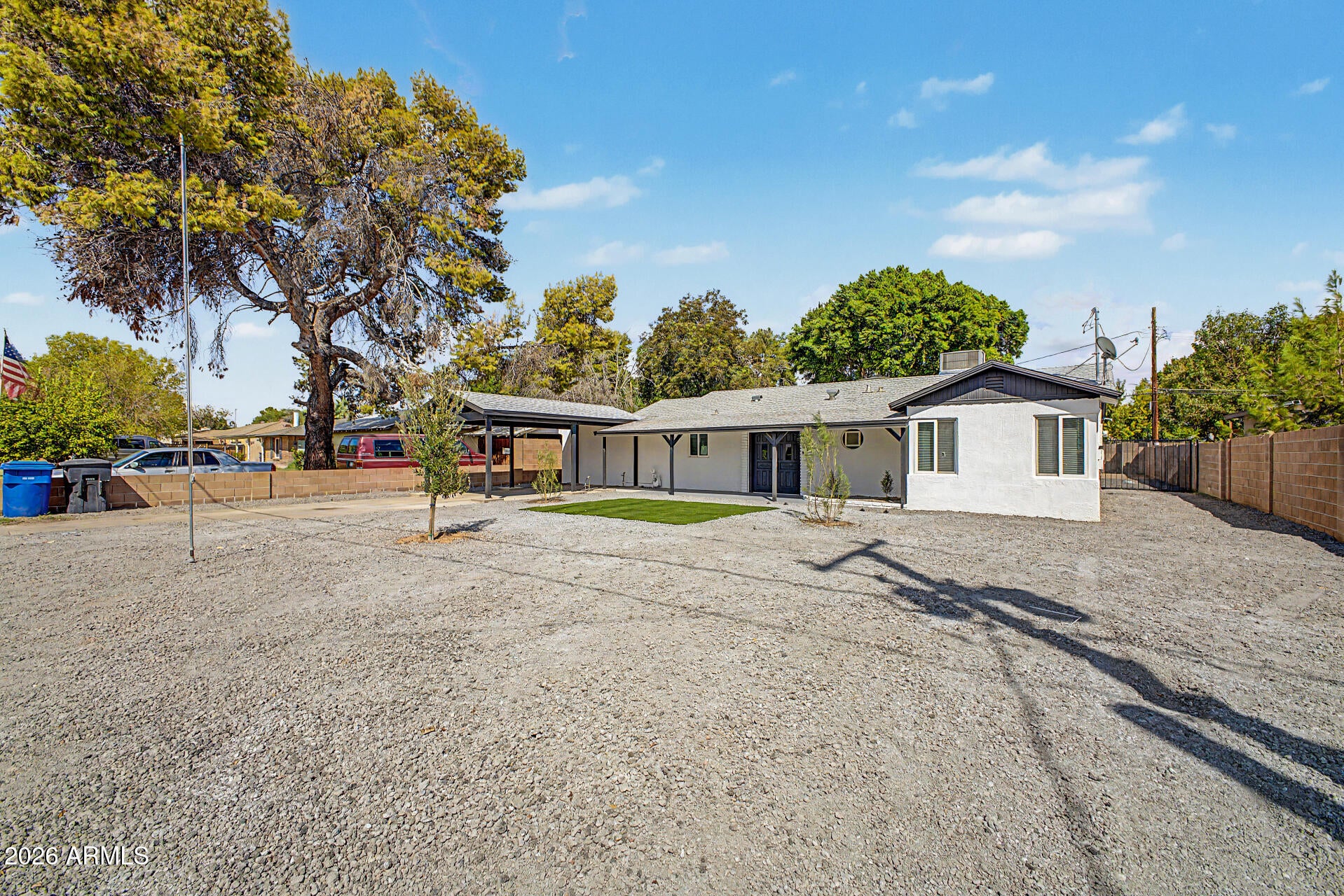 445 N CHERRY --