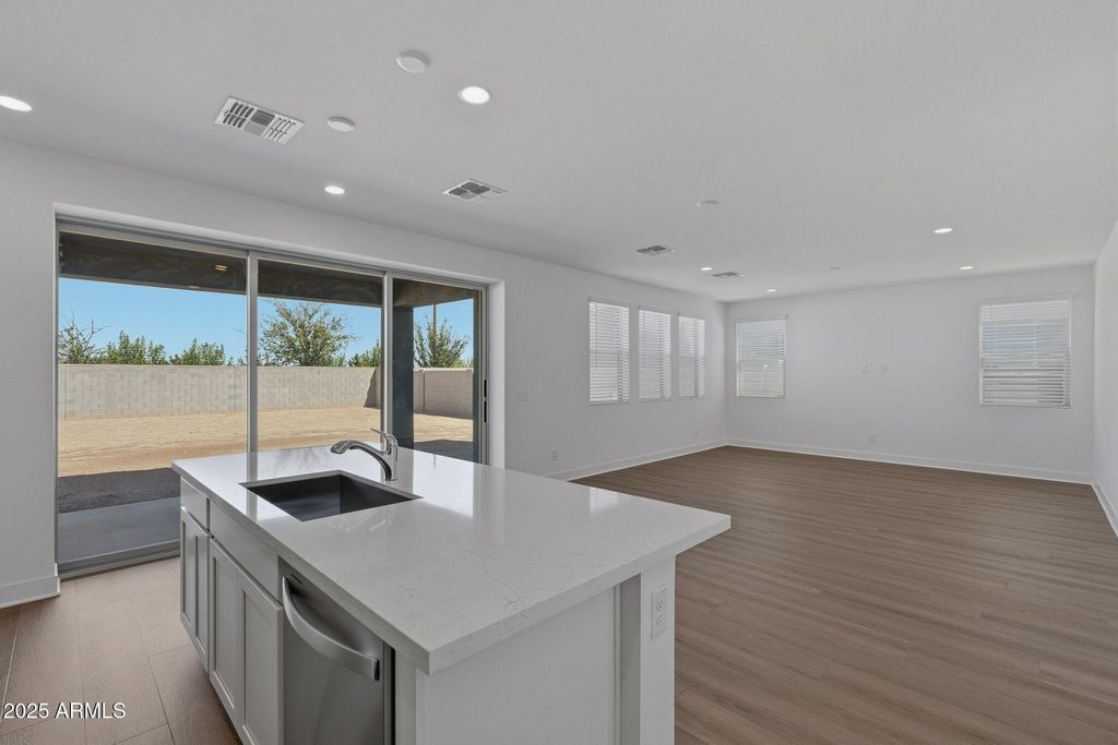 Photo of 3298 W Garnet Street, San Tan Valley, AZ 85144 (MLS # 6955289)