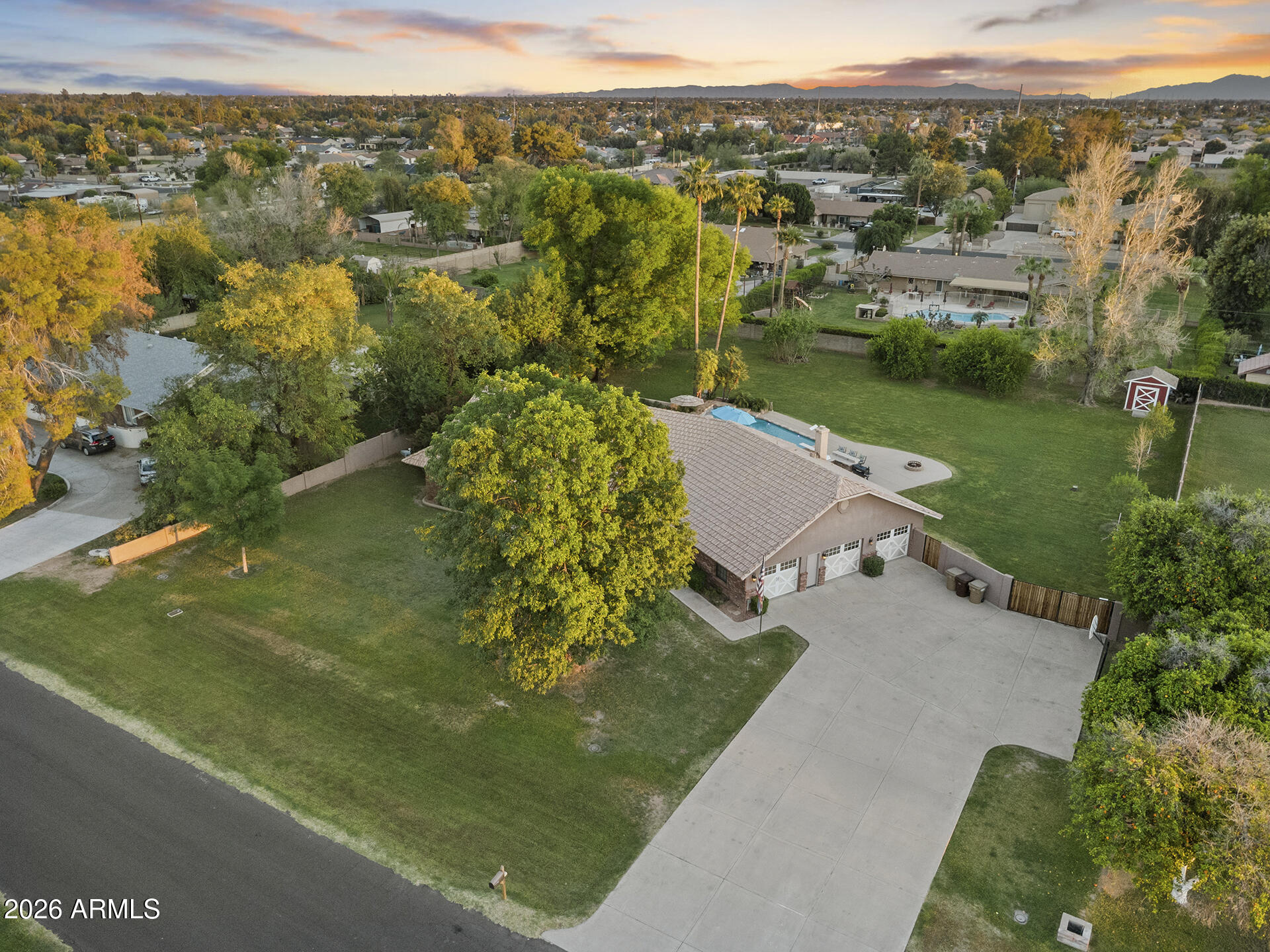 6731 W SWEETWATER Avenue