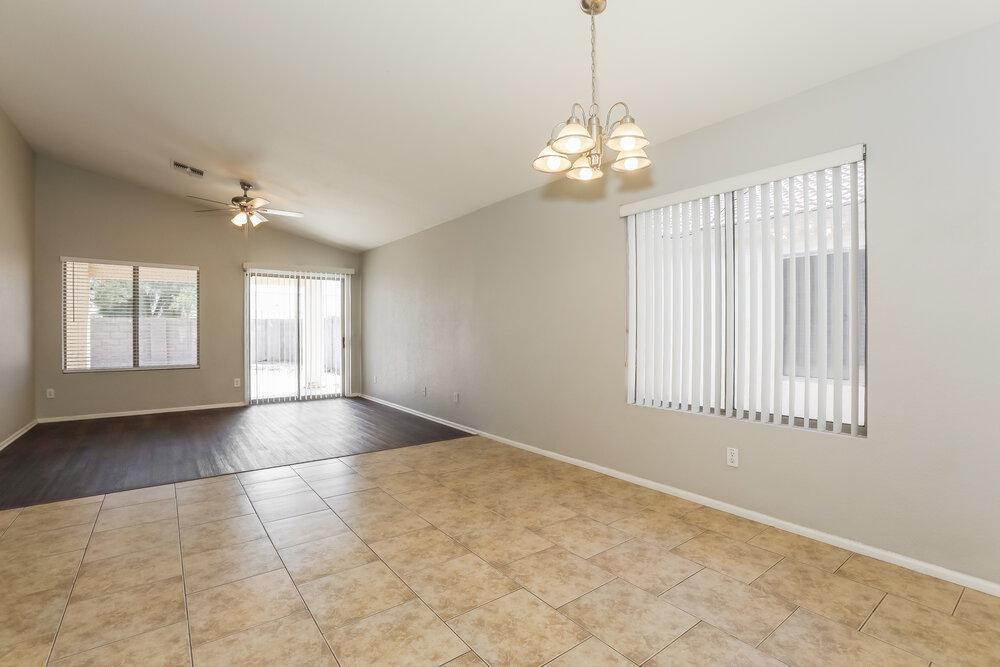 1069 E Nardini Street