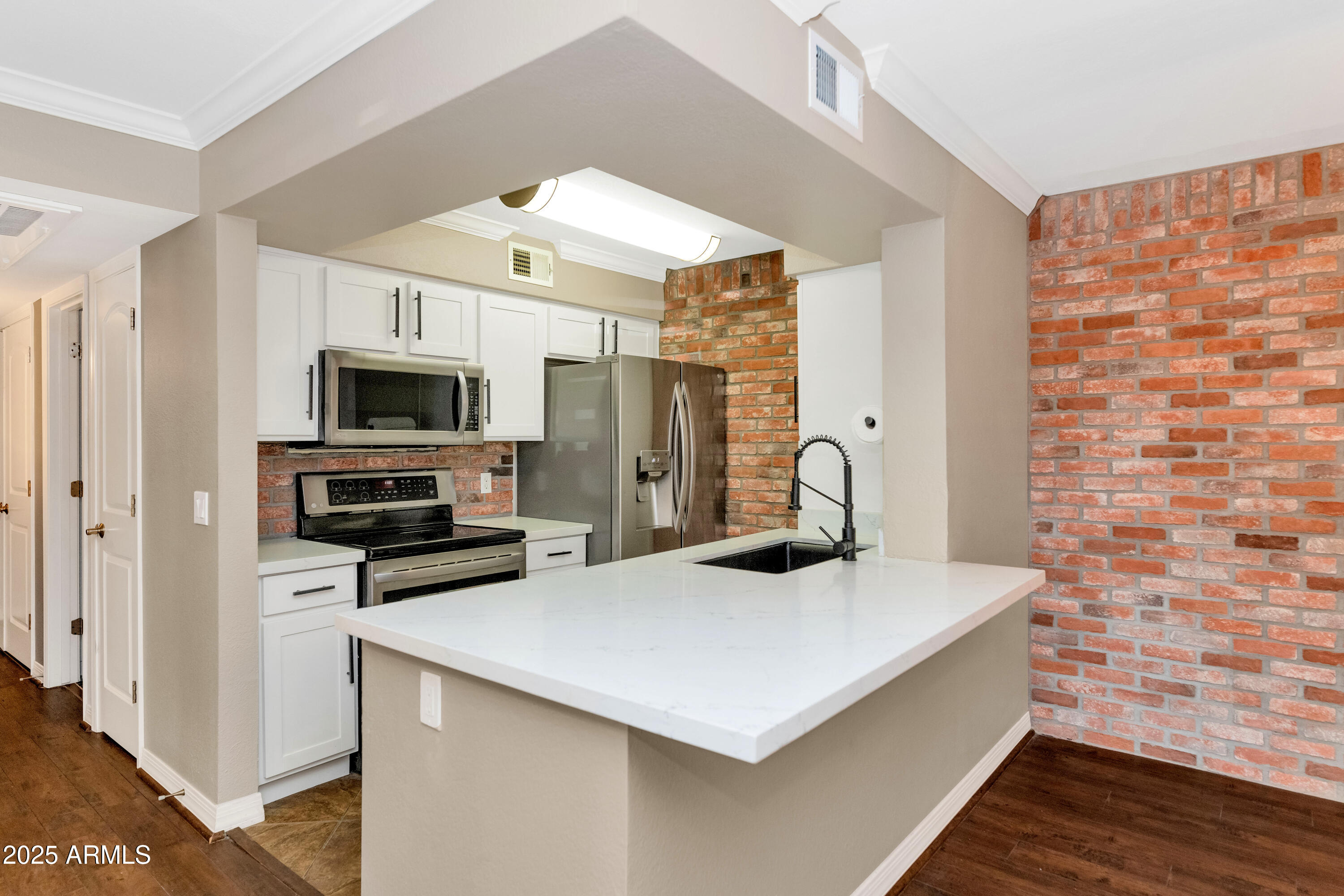 2025 E CAMPBELL Avenue 143