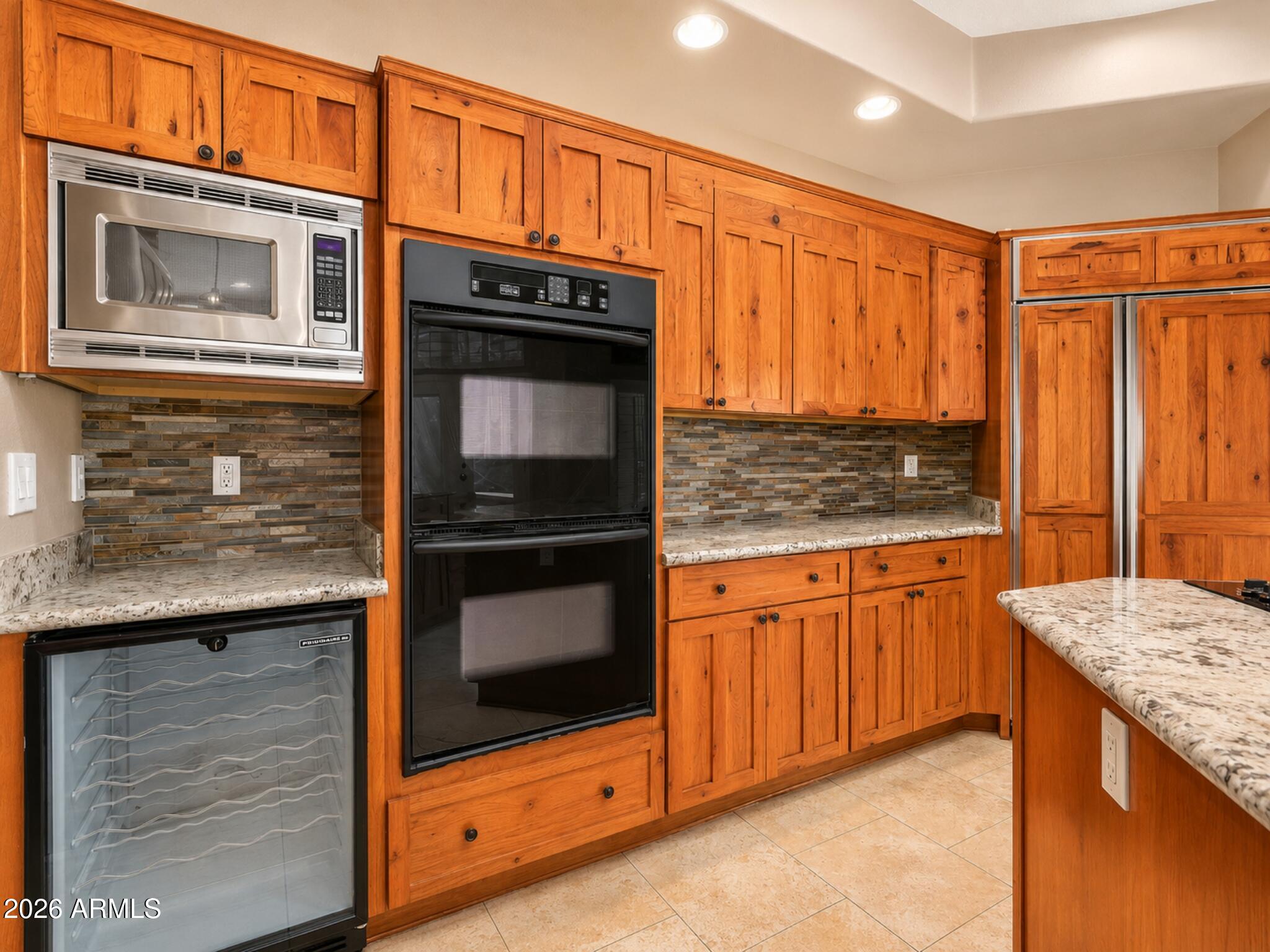 1302 E CAPTAIN DREYFUS Avenue