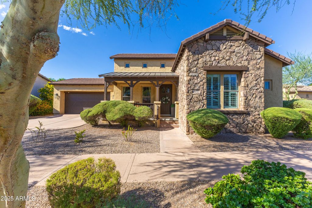 Photo of 9272 E Desert Village Drive, Scottsdale, AZ 85255 (MLS # 6912404)