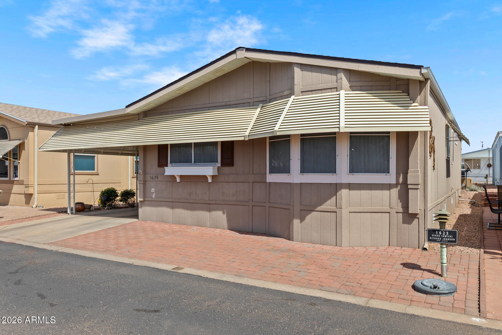 17200 W BELL Road 1625