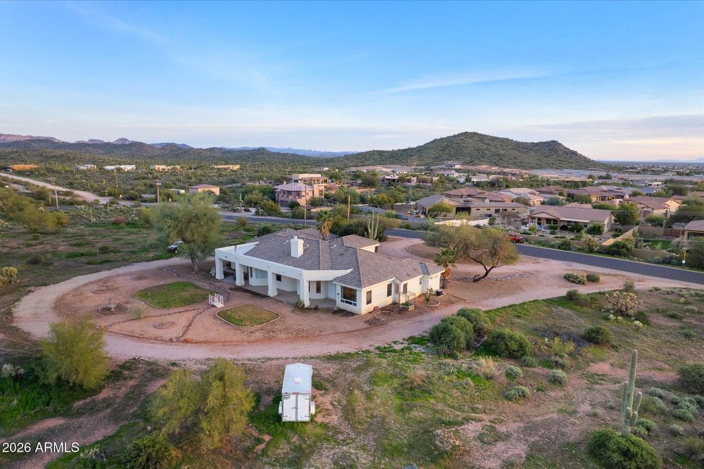 Photo of 10686 E Baseline Avenue, Gold Canyon, AZ 85118 (MLS # 6964928)