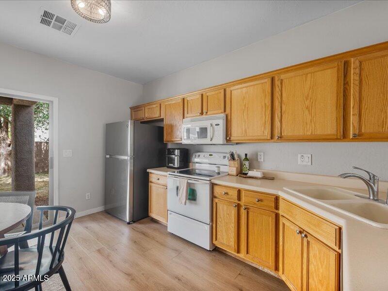 3114 S EUGENE --