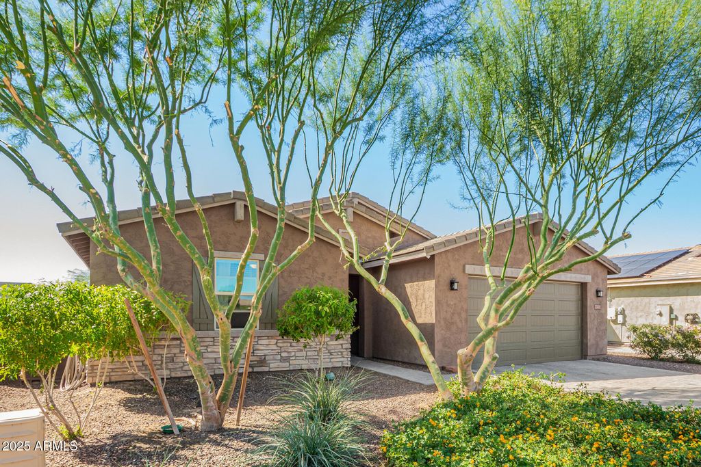 Photo of 18333 W Golden Court, Waddell, AZ 85355 (MLS # 6938573)