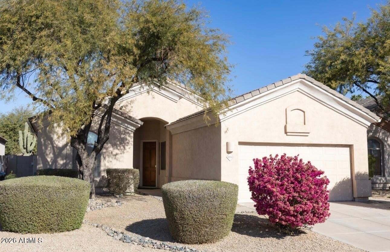 8856 E SHARON Drive