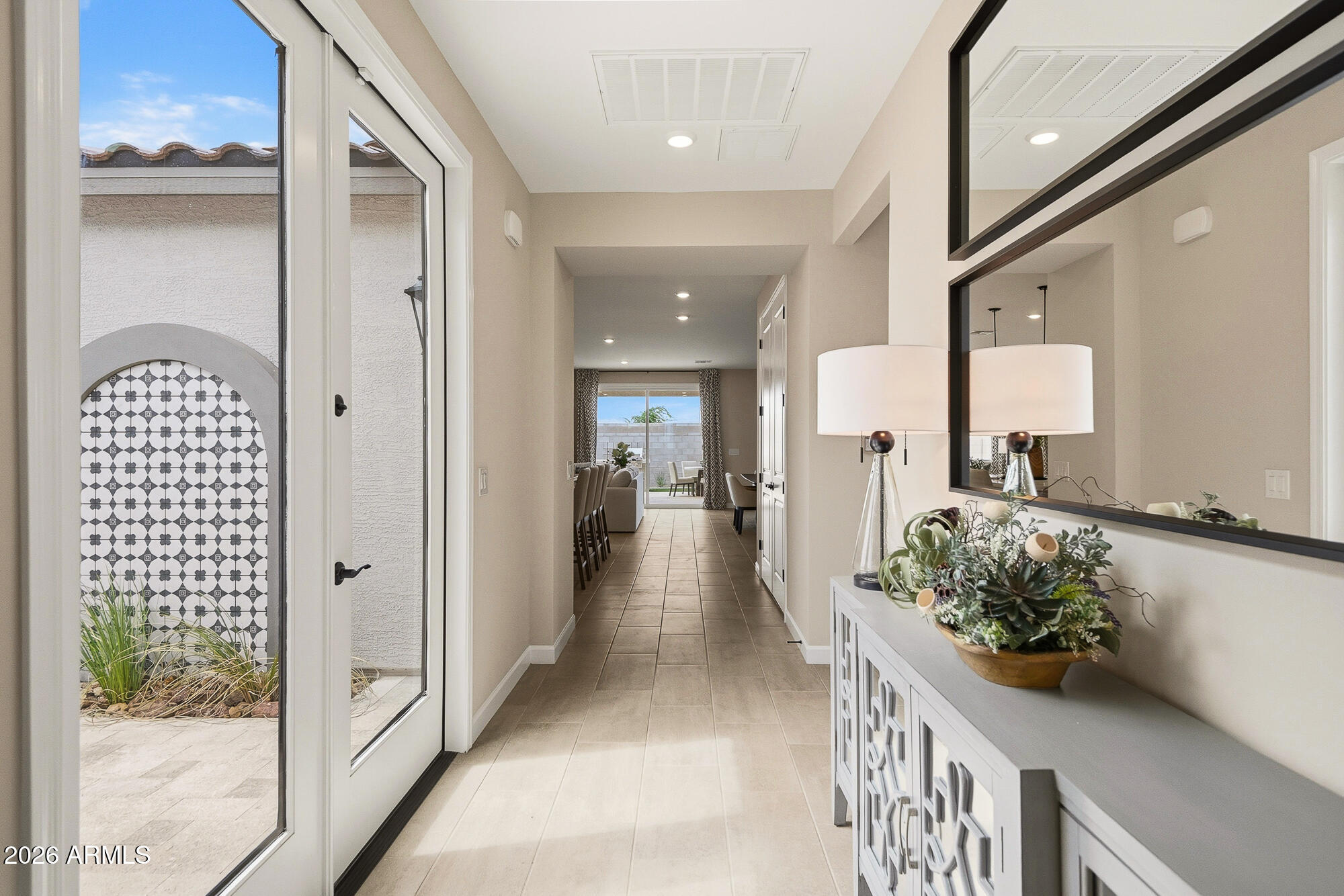 17508 W SOUTHGATE Avenue