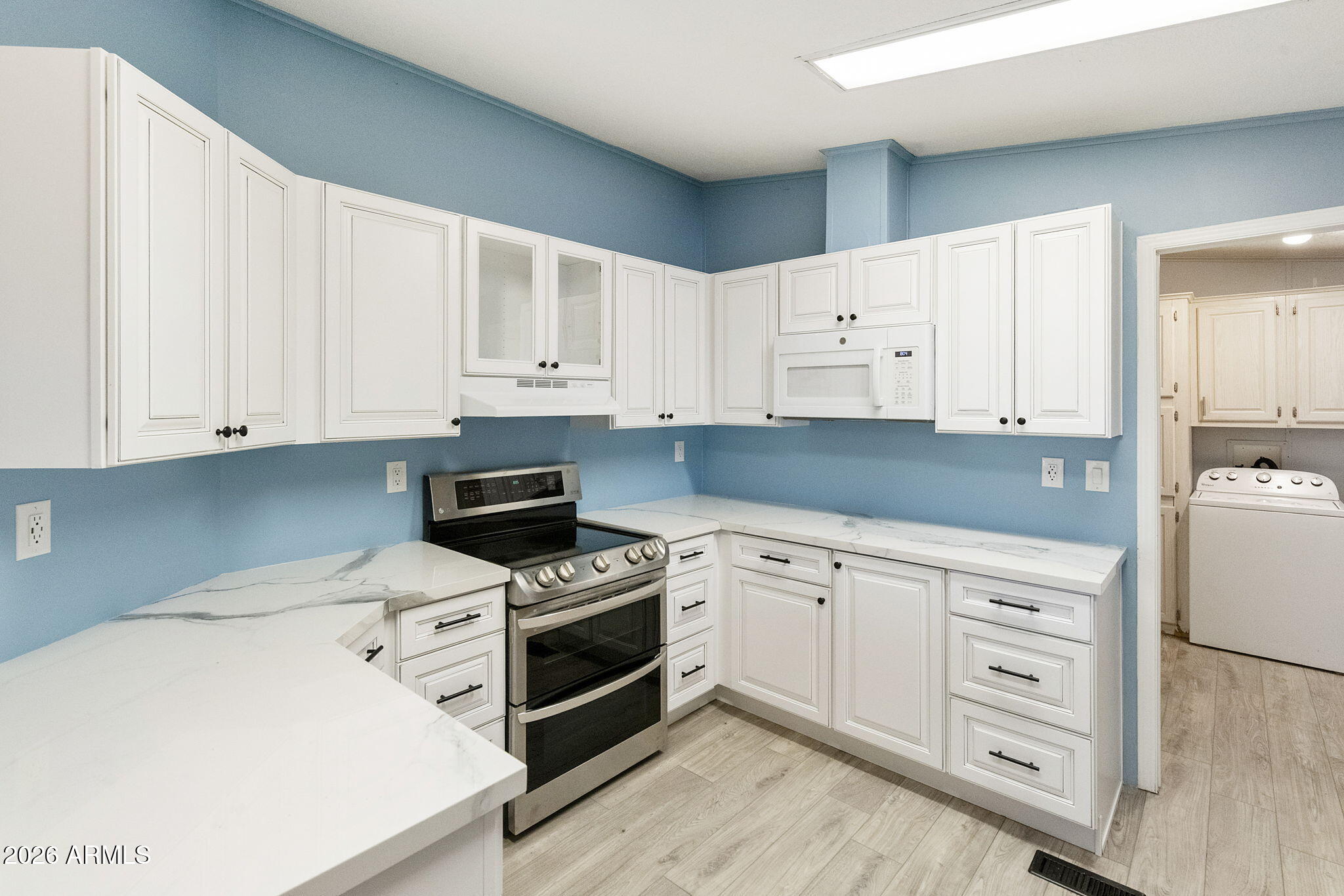 2400 E BASELINE Avenue 100