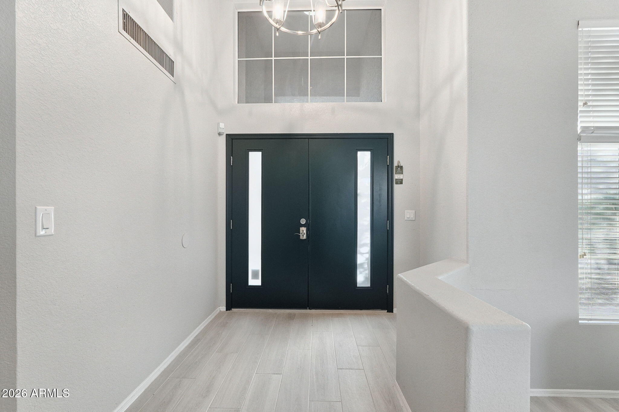 176 W CALLE MONTE Vista