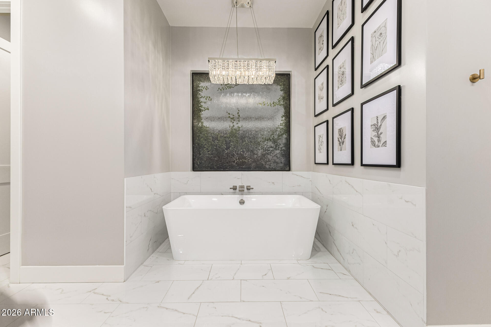 ENCANTO REAL - Residential