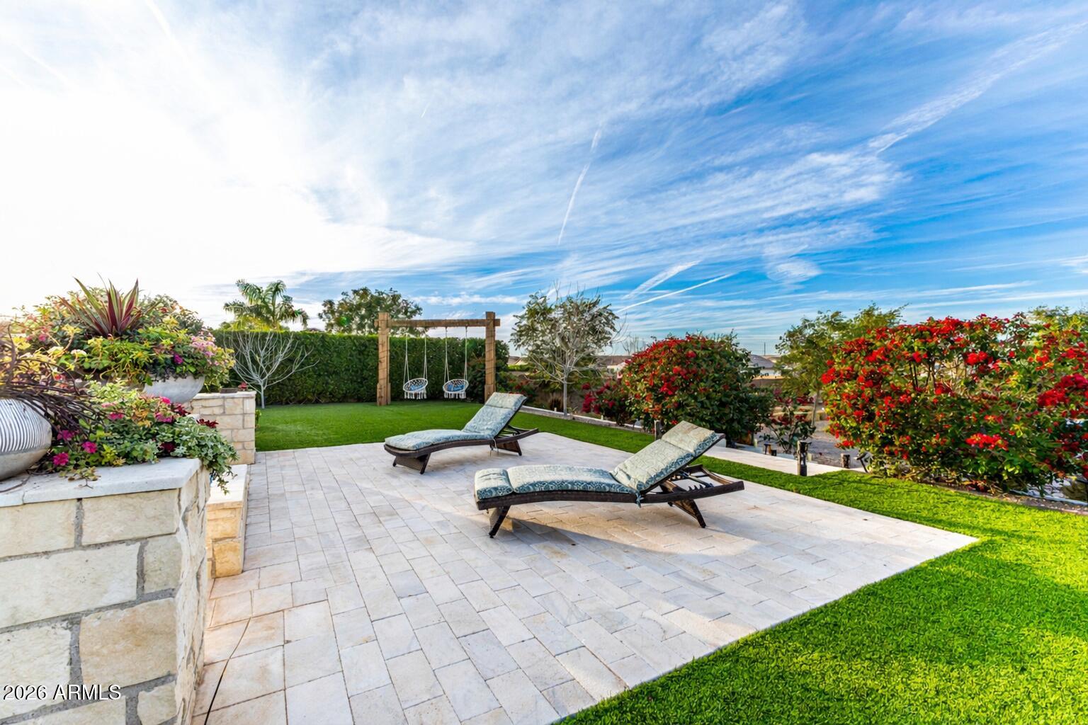 ENCANTO REAL - Residential