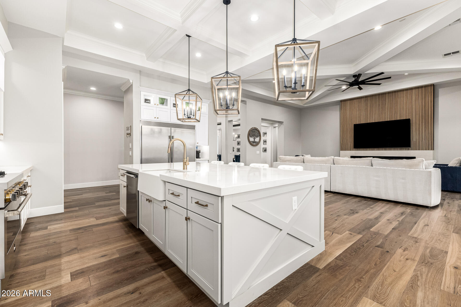 ENCANTO REAL - Residential