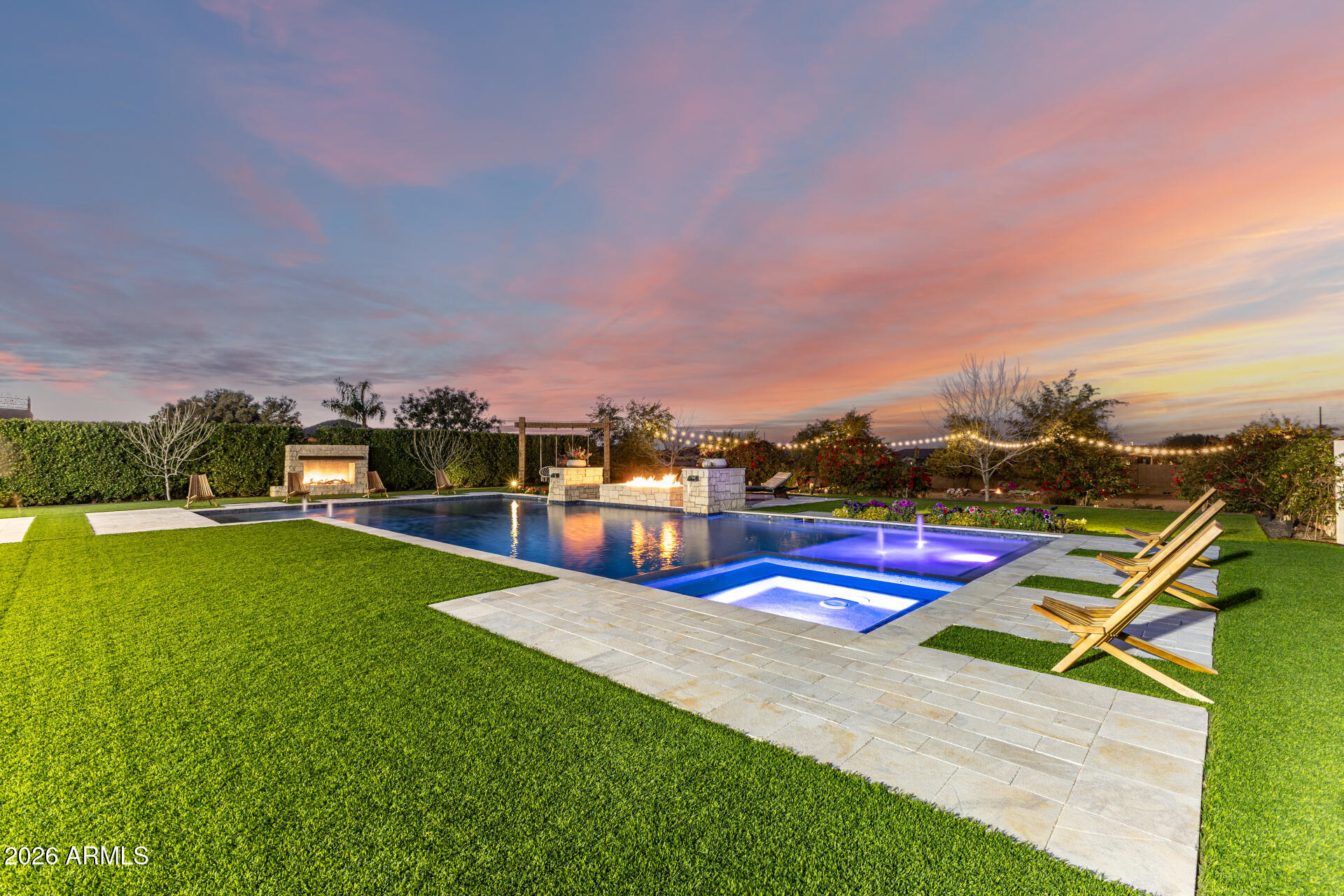 ENCANTO REAL - Residential