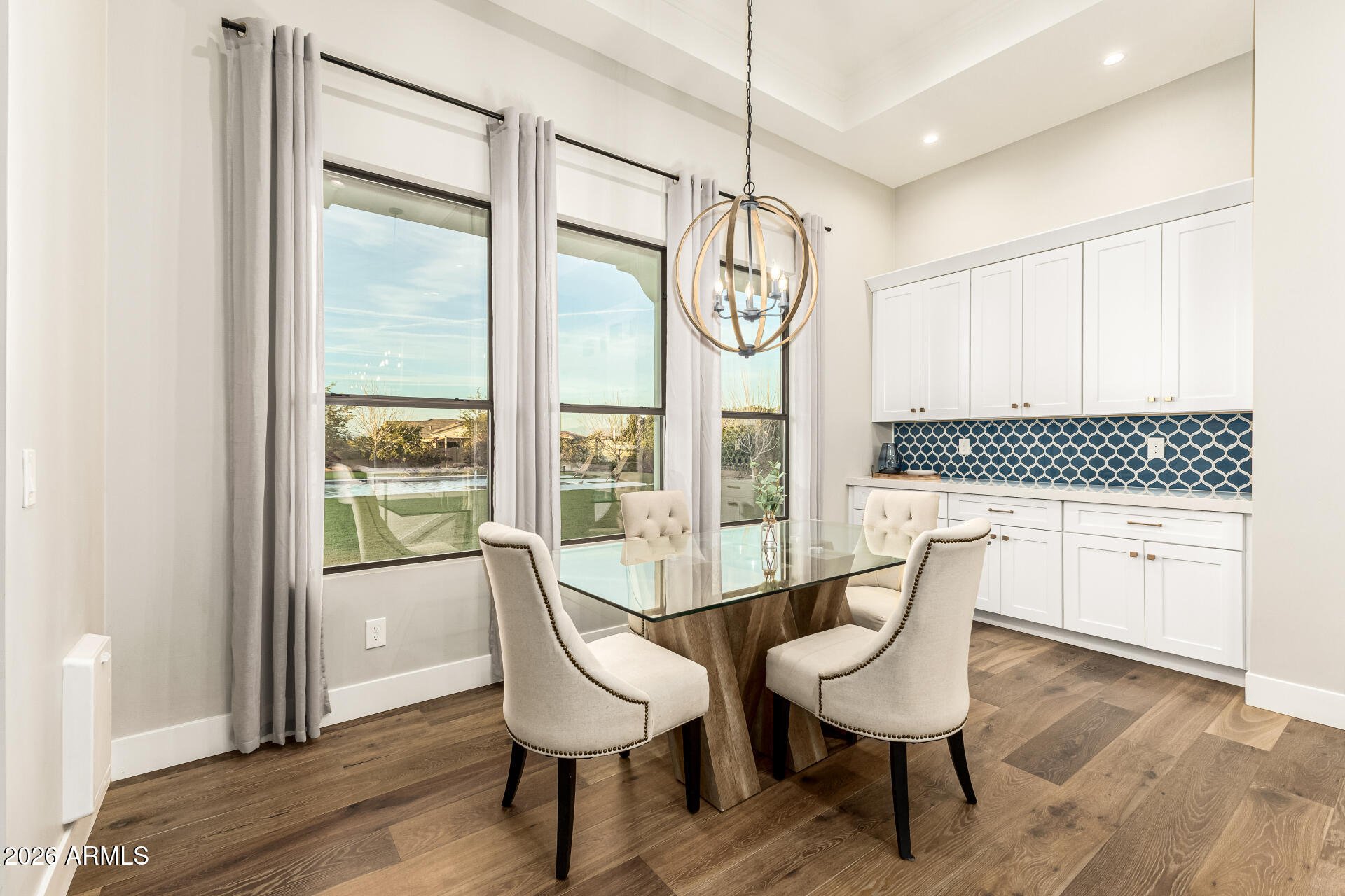 ENCANTO REAL - Residential