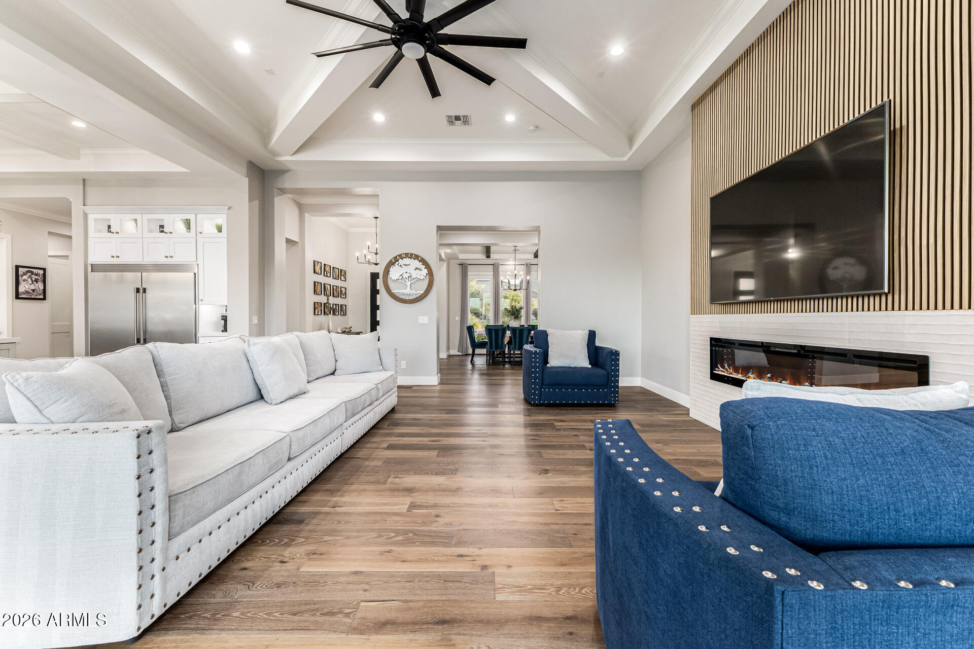 ENCANTO REAL - Residential