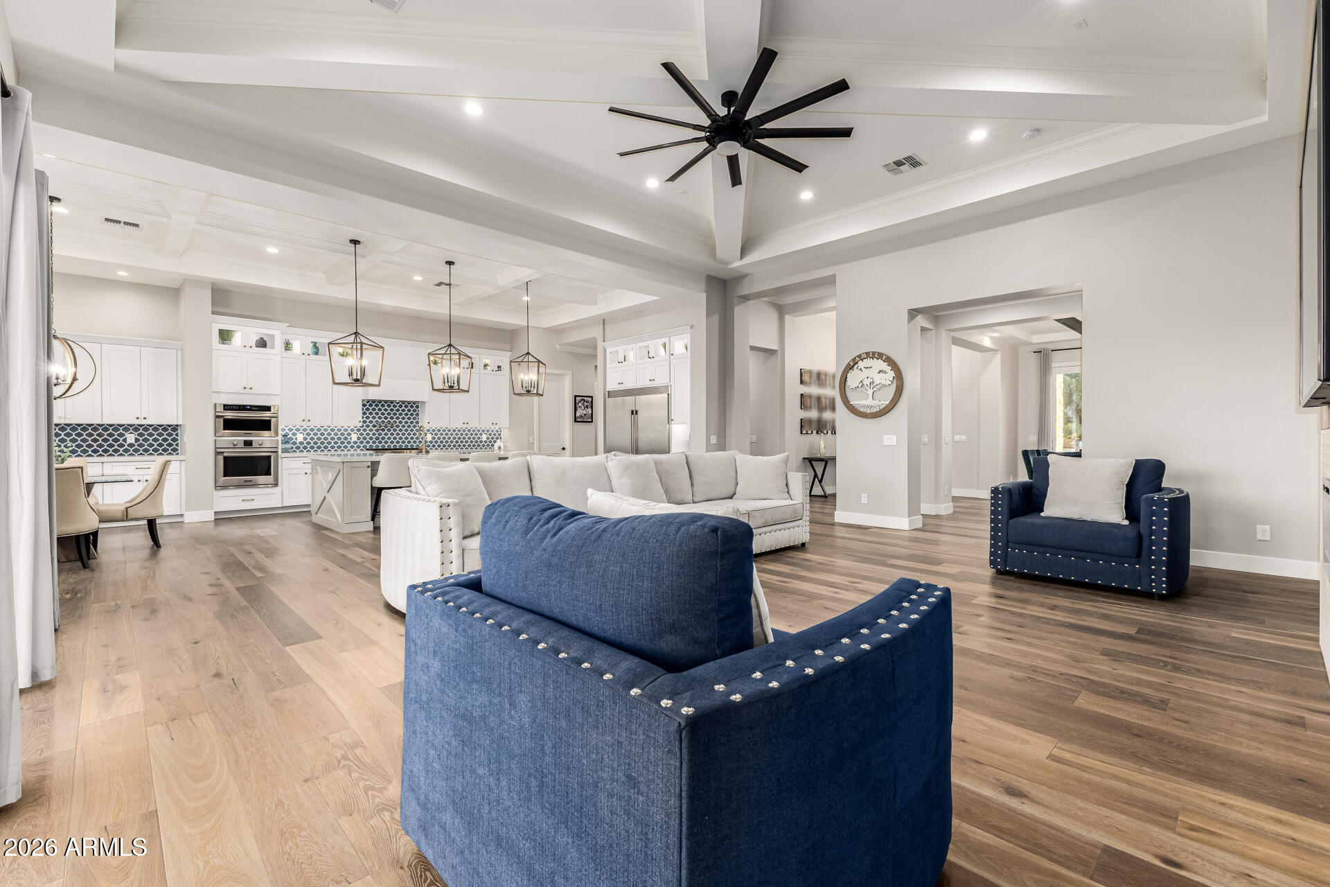 ENCANTO REAL - Residential