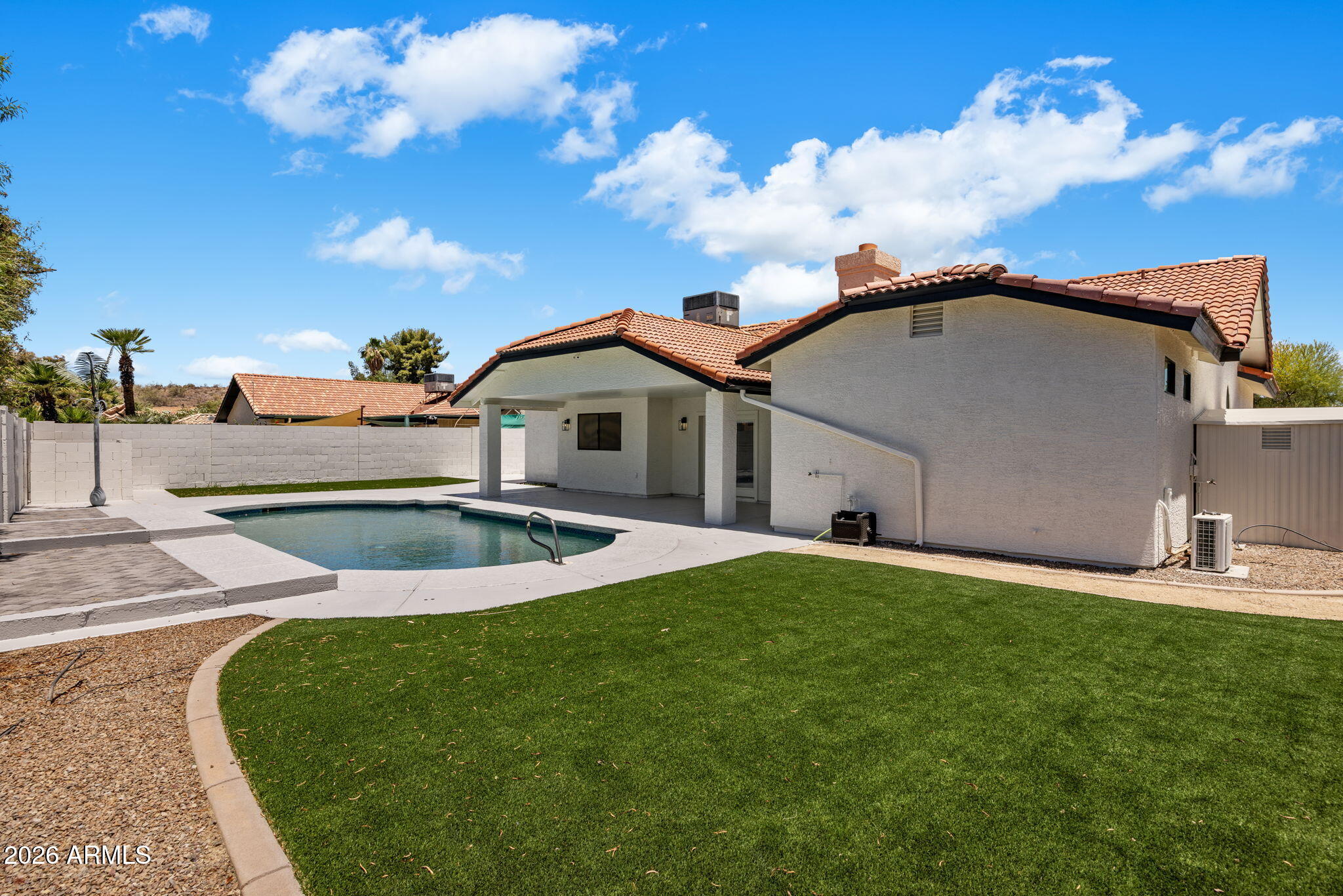 16028 N 10TH Place