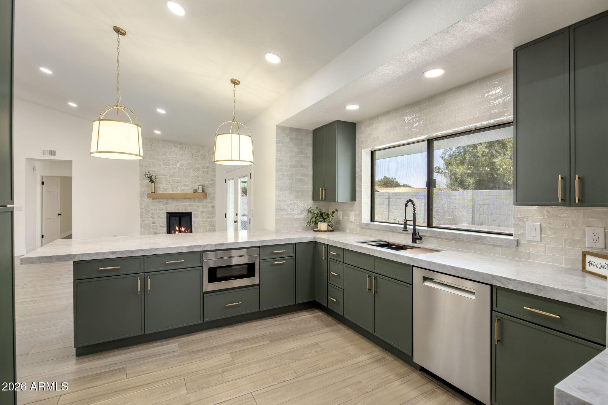 16028 N 10TH Place