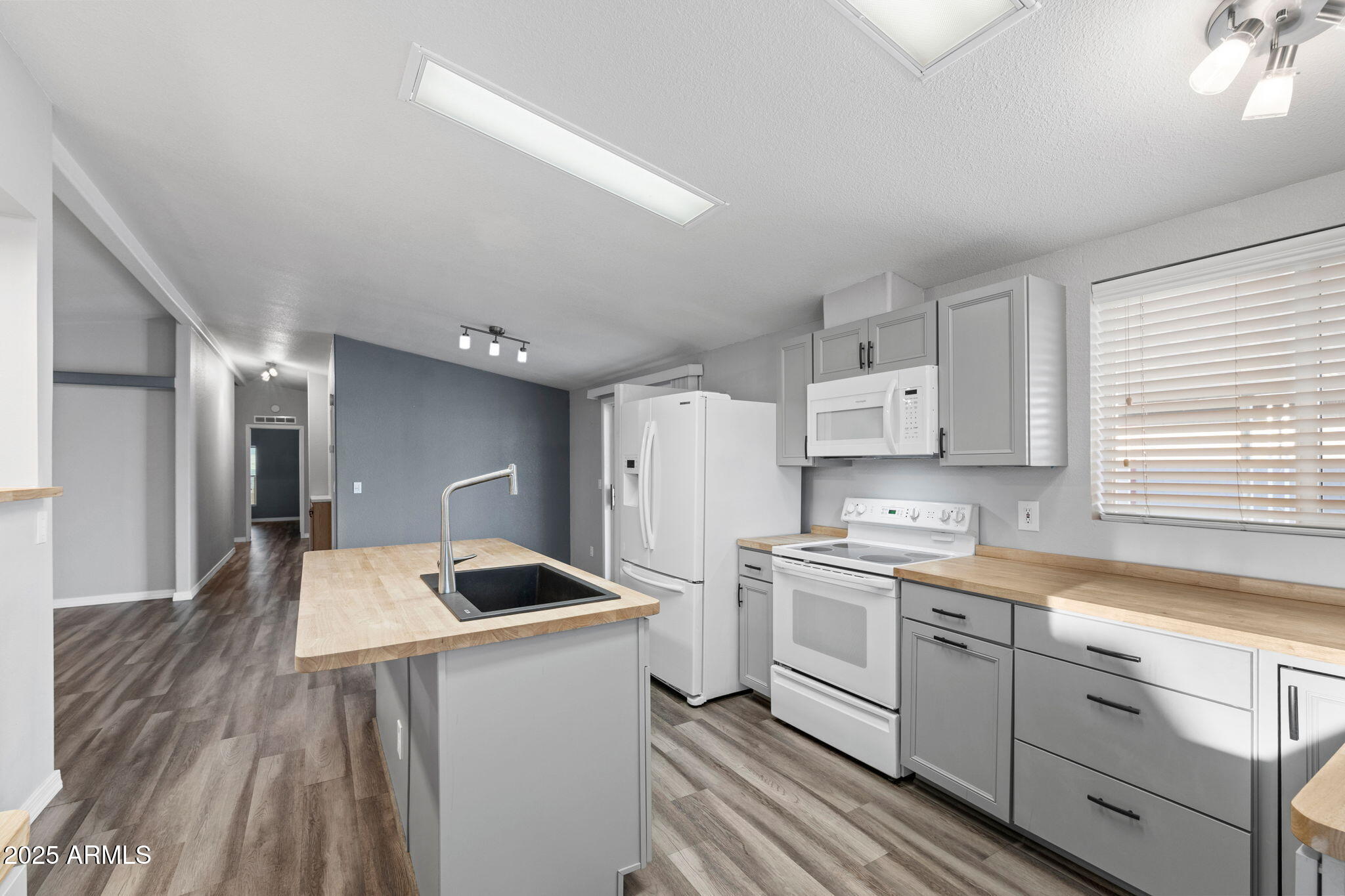 2400 E BASELINE Avenue 144