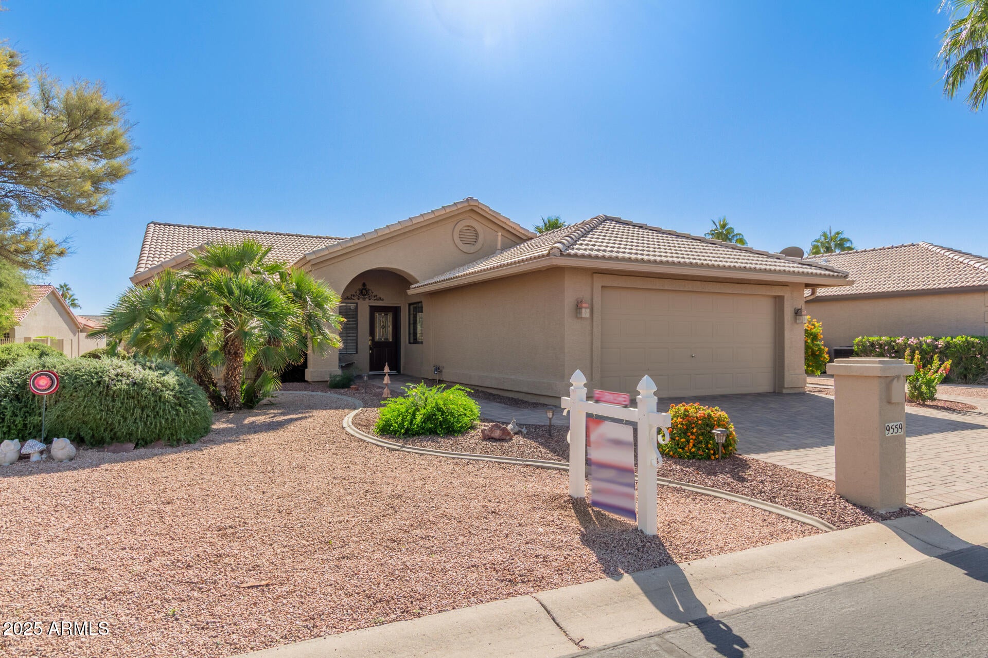 9559 E Sunburst Drive