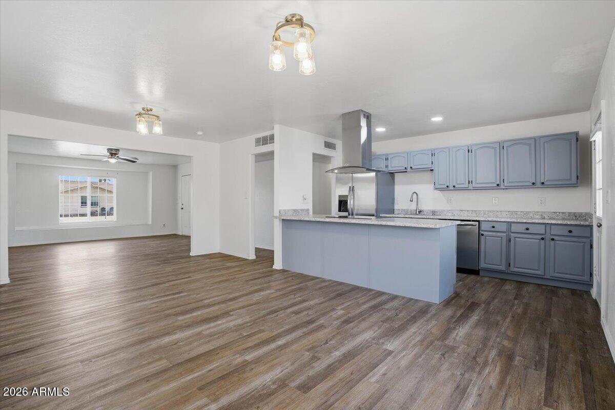 3514 W MARLETTE Avenue