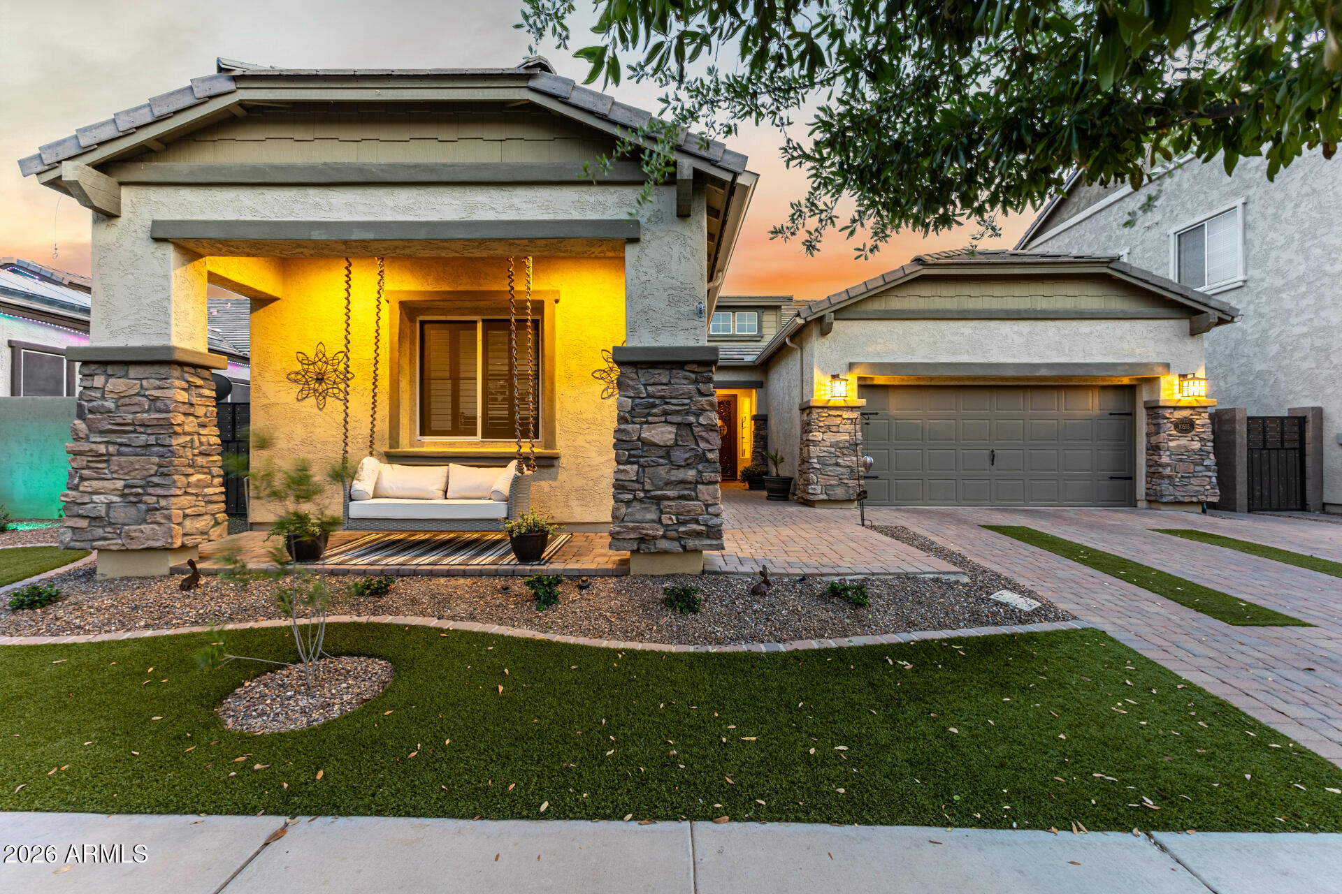 10555 E MENDOZA Avenue