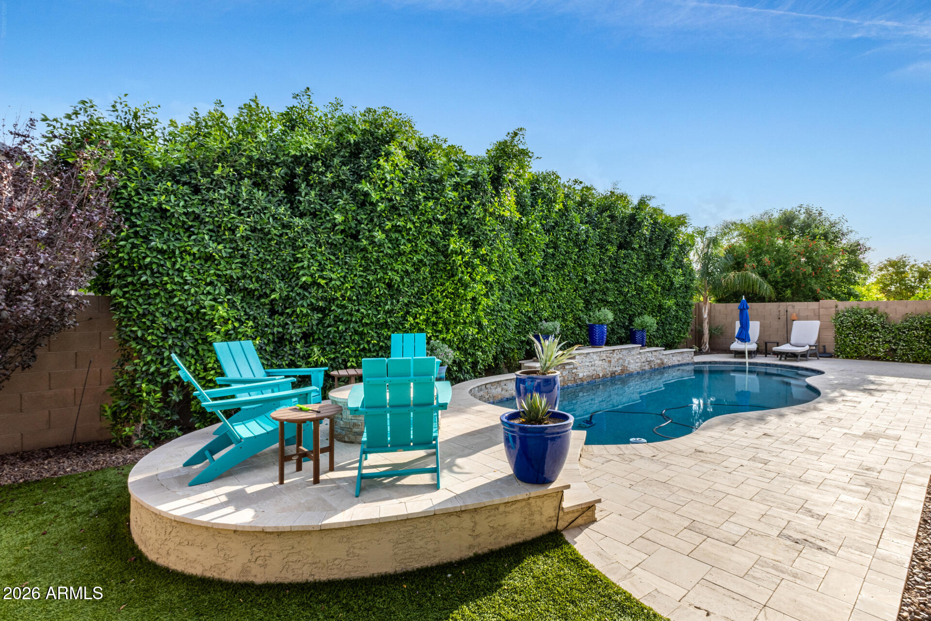 10555 E MENDOZA Avenue