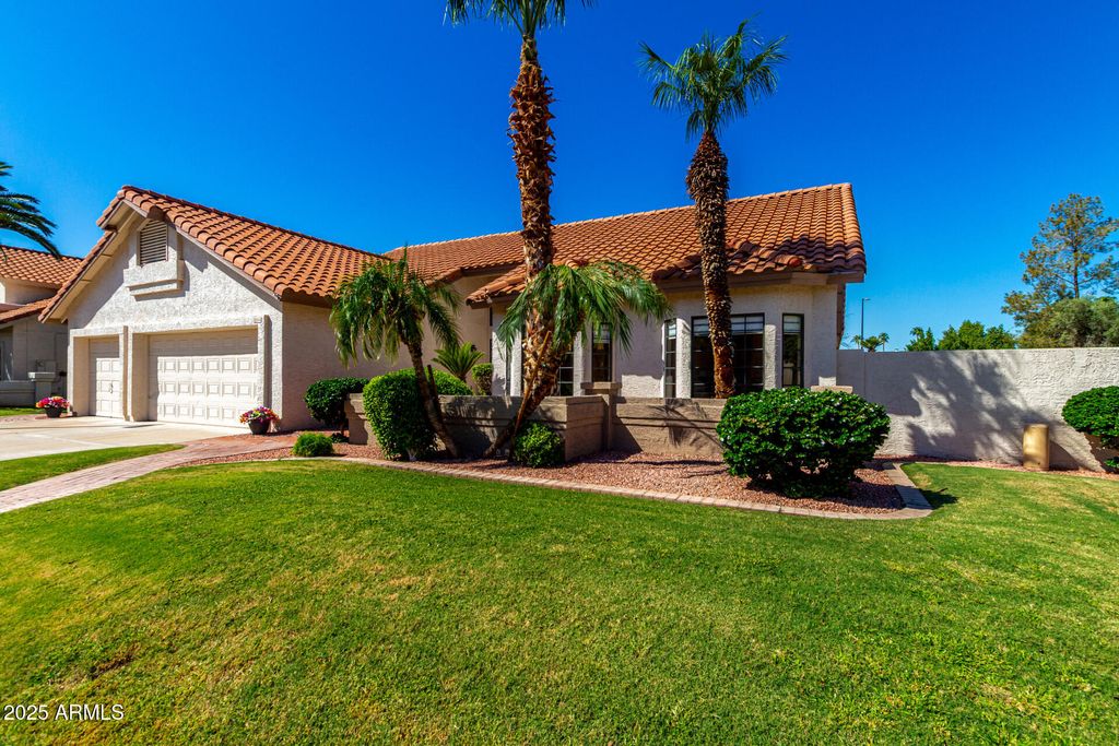 Photo of 1034 N Sea Haven Court, Gilbert, AZ 85234 (MLS # 6926542)