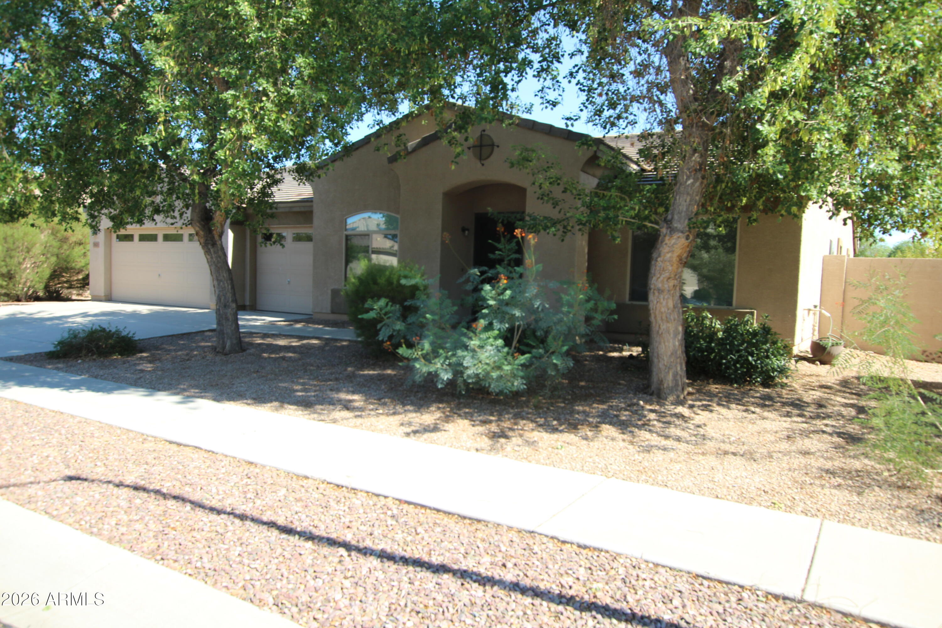 7621 W PECK Drive