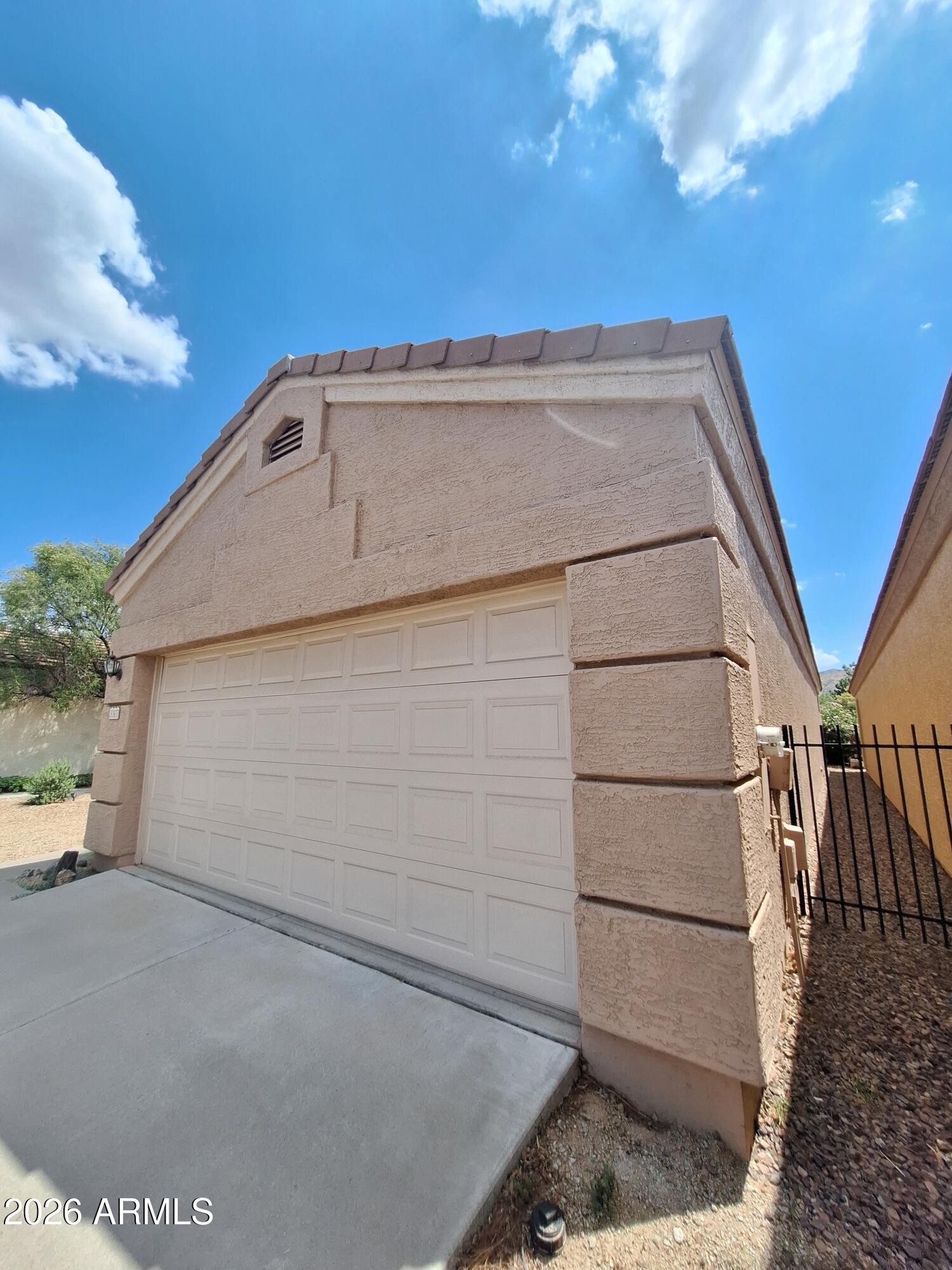 3307 E FREMONT Road