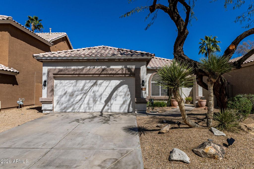 Photo of 4650 W Binner Drive, Chandler, AZ 85226 (MLS # 6997953)