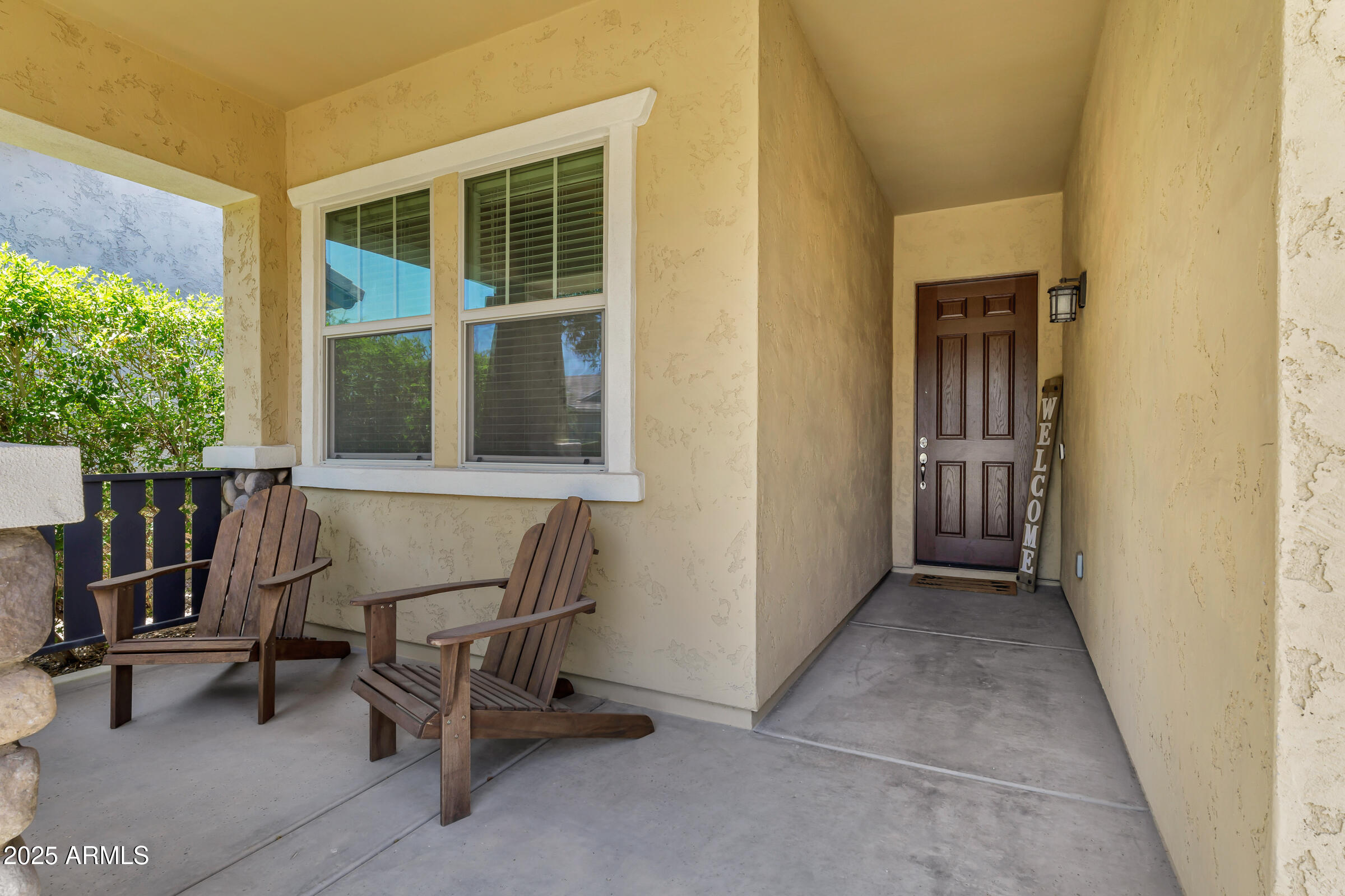 3122 E APPALOOSA Road