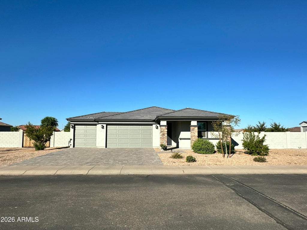 Photo of 105 S Tuscany Court, Casa Grande, AZ 85122 (MLS # 7088840)