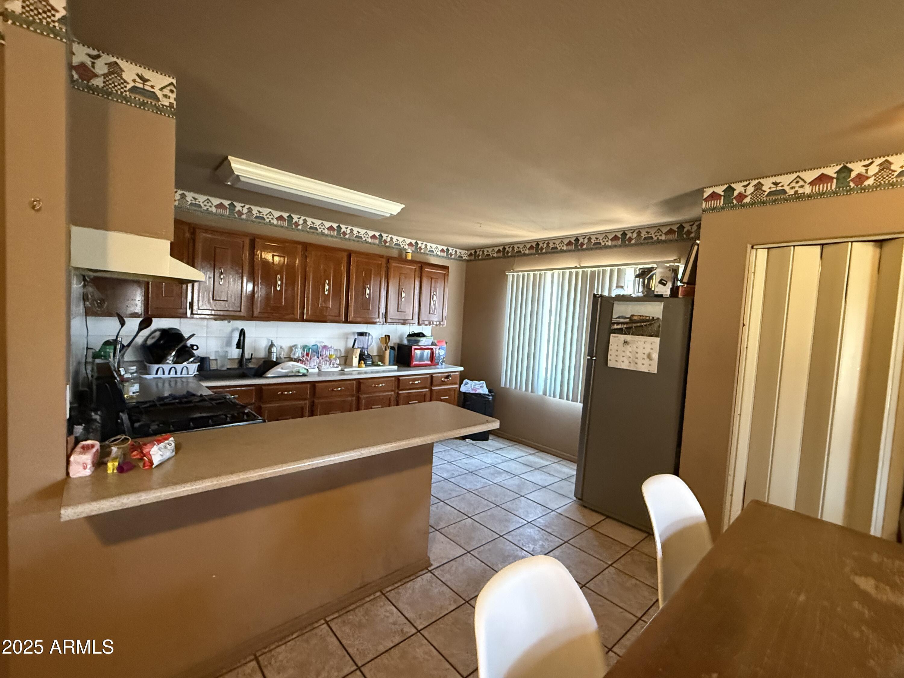 3937 W Stella Lane