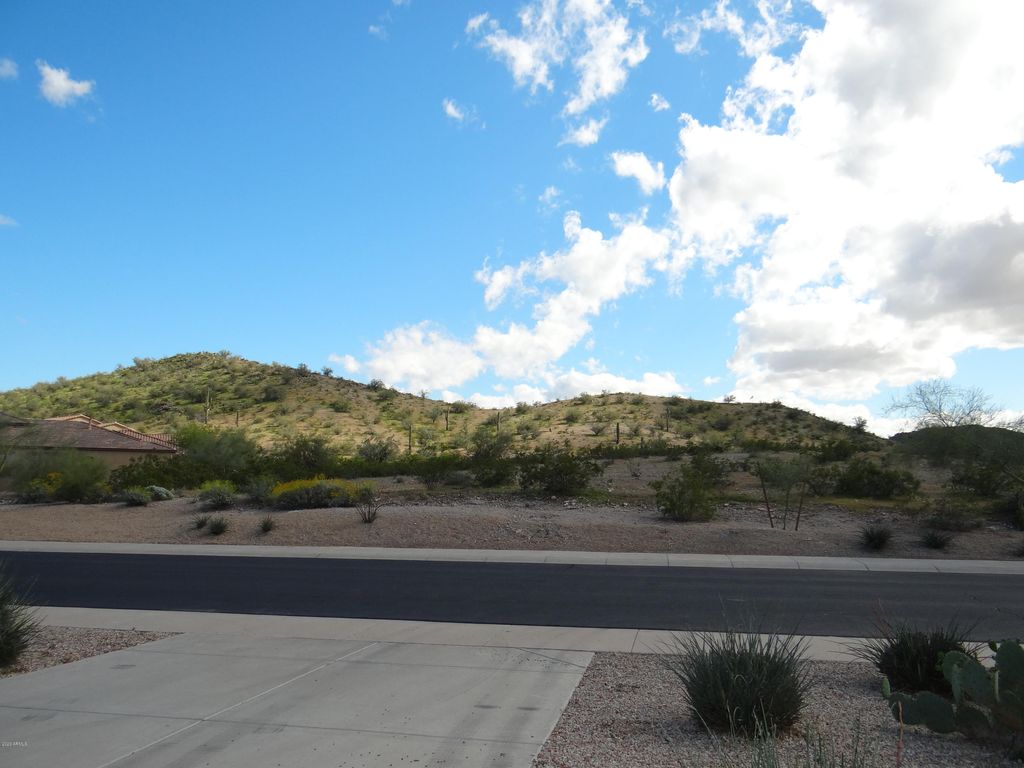Photo of 18232 W Las Cruces Drive, Goodyear, AZ 85338 (MLS # 6978634)