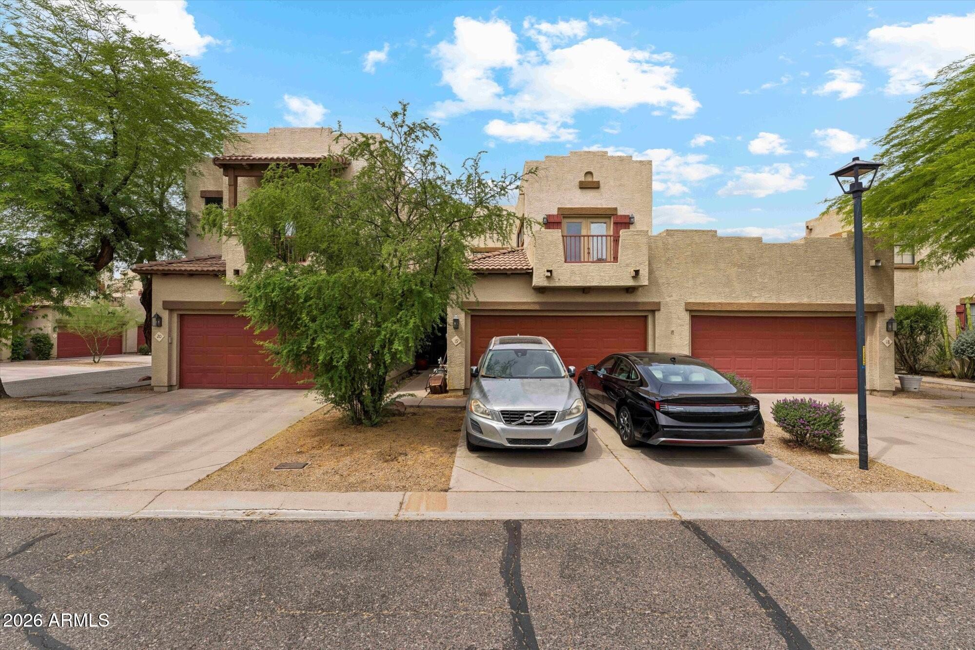 3422 E University Drive 19