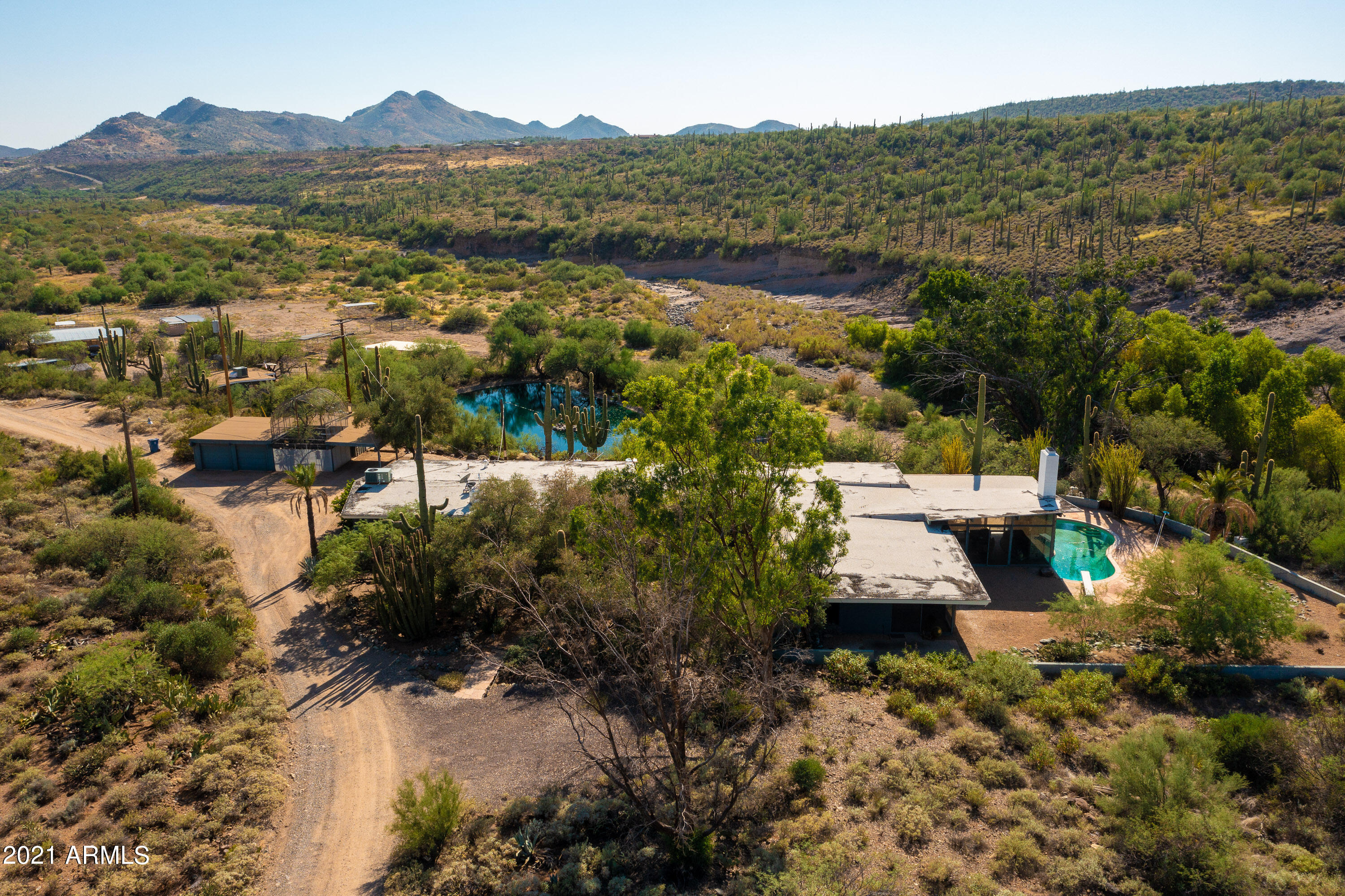 Spur Cross - Residential