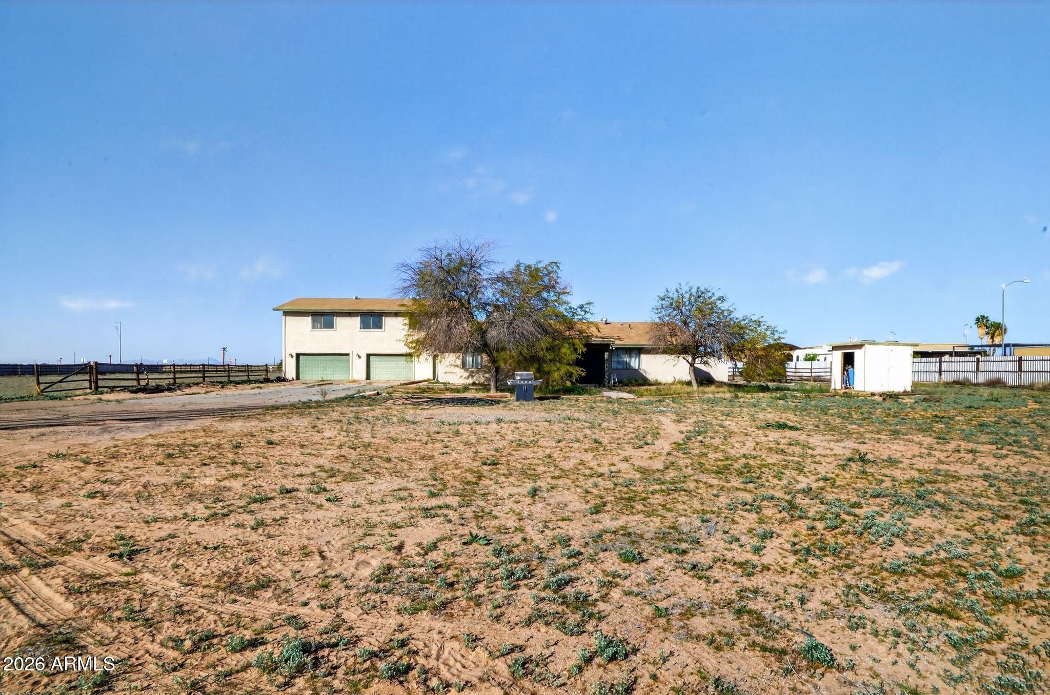 3525 E COUNTY 15TH Street