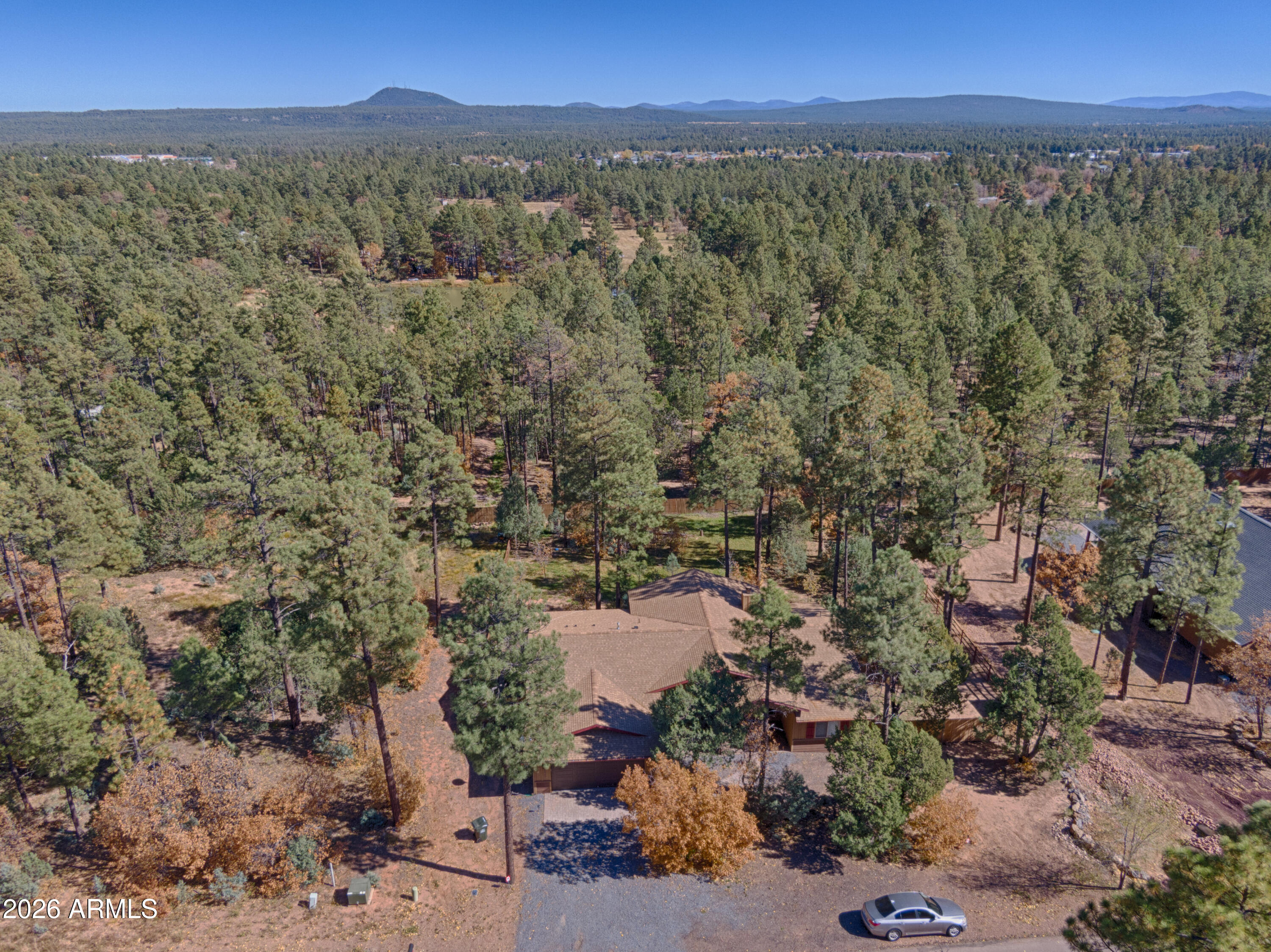 5847 E STARLIGHT RIDGE Road