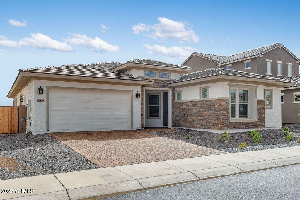 Photo of 17819 W Pasadena Avenue, Litchfield Park, AZ 85340 (MLS # 6844202)
