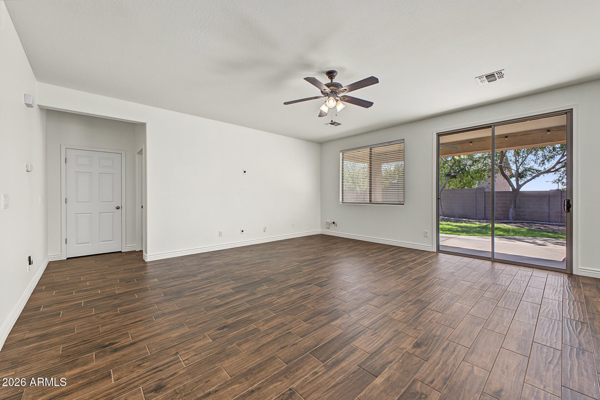5439 W QUAIL TRACK Drive
