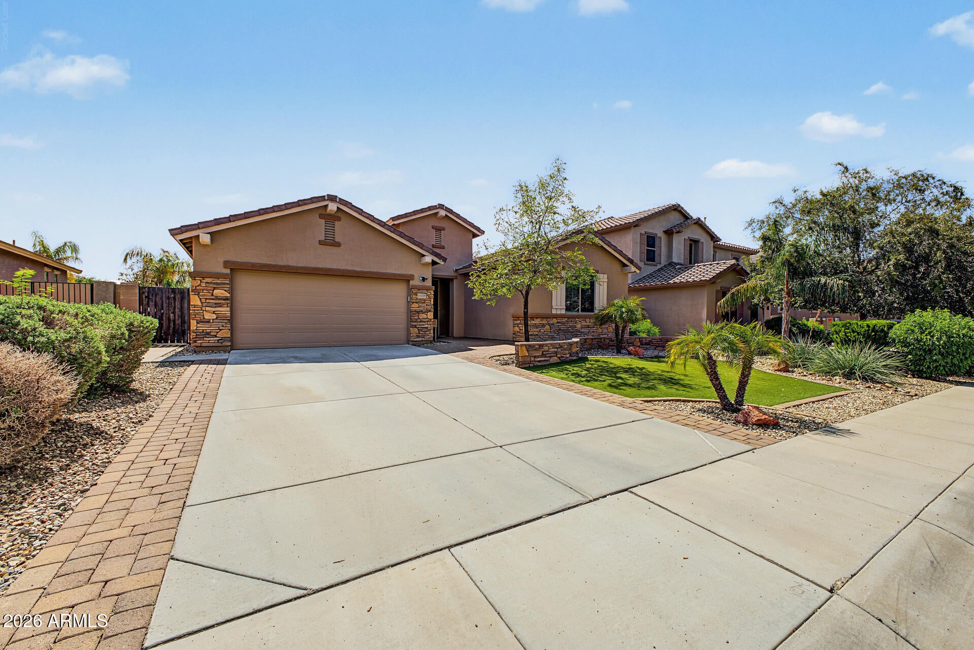 5439 W QUAIL TRACK Drive