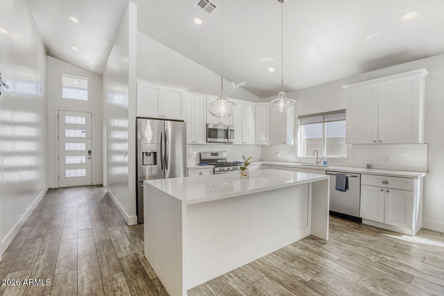 1005 E WELDON Avenue