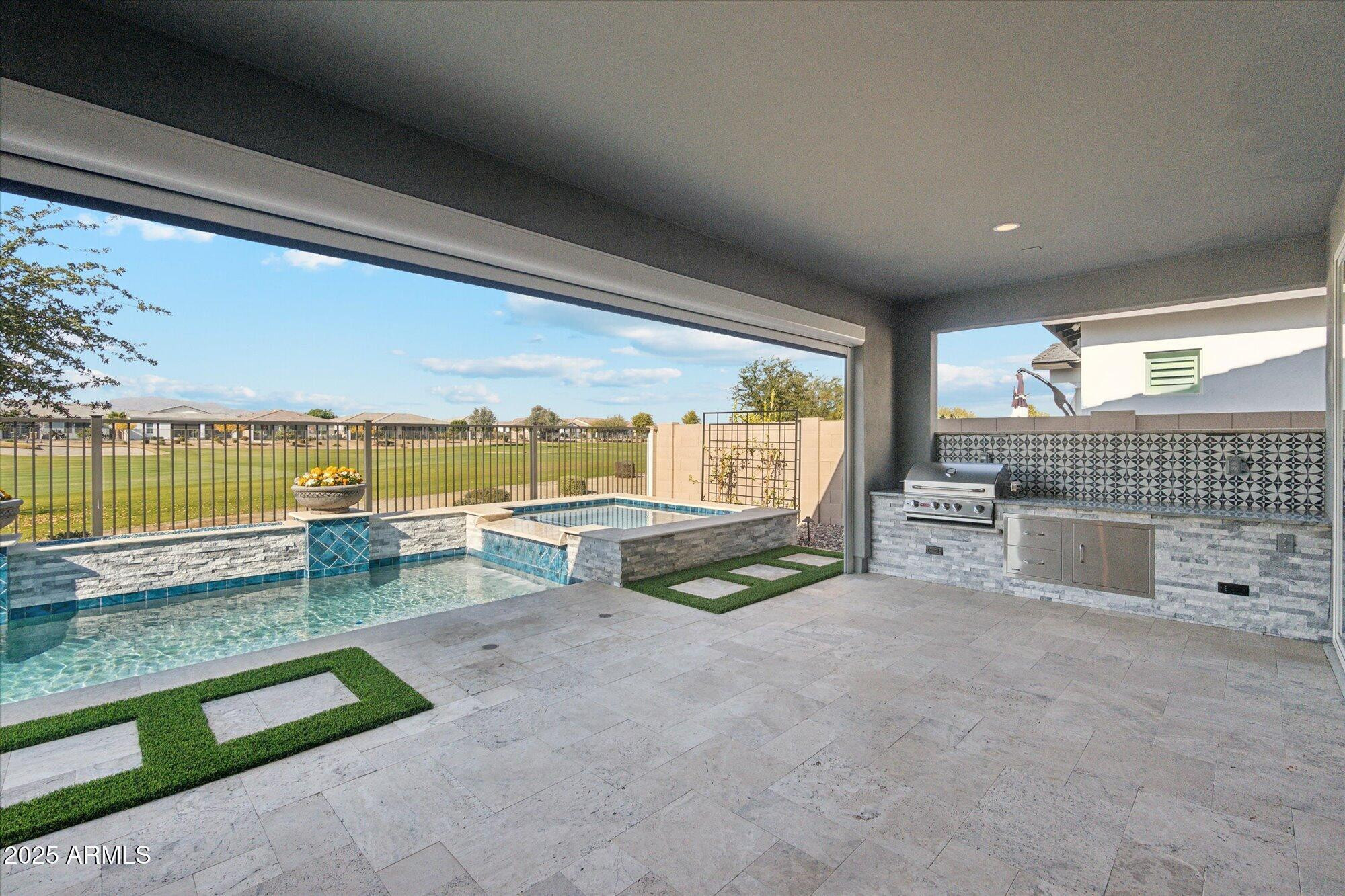 11138 N San Clemente Street