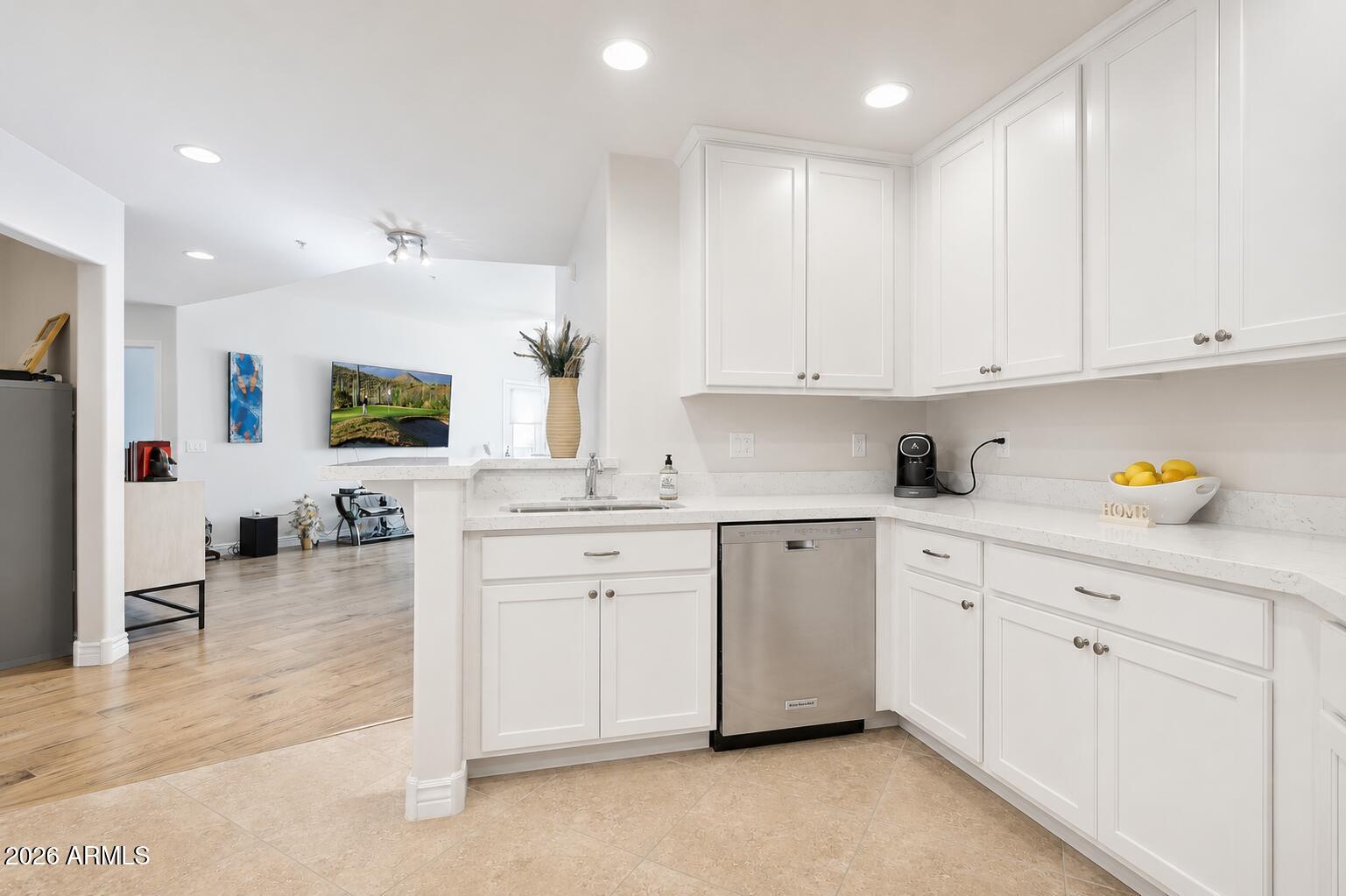 5350 E DEER VALLEY Drive 4267