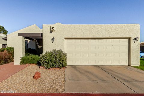 2902 W ALTADENA Avenue Phoenix AZ 85029