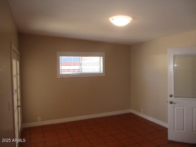 2021 S LA ROSA Drive